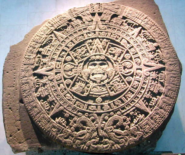 Calendario Maya, no tiene ni siquiera números y la cara de Satán se ubica en el medio